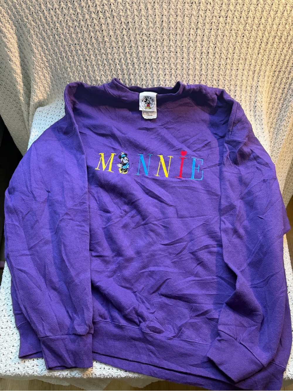 Vintage-Style Purple Minnie Crewneck Sweatshirt
